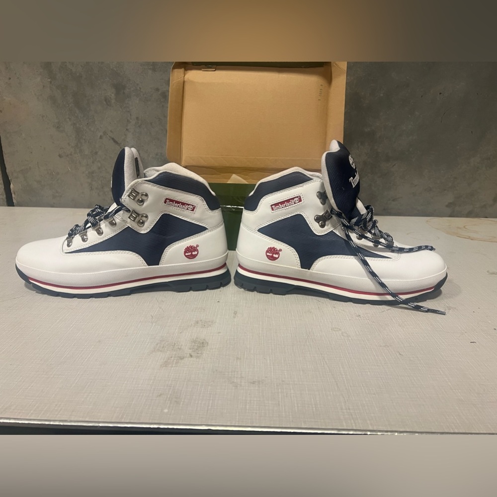 Men Timberland boots like new
